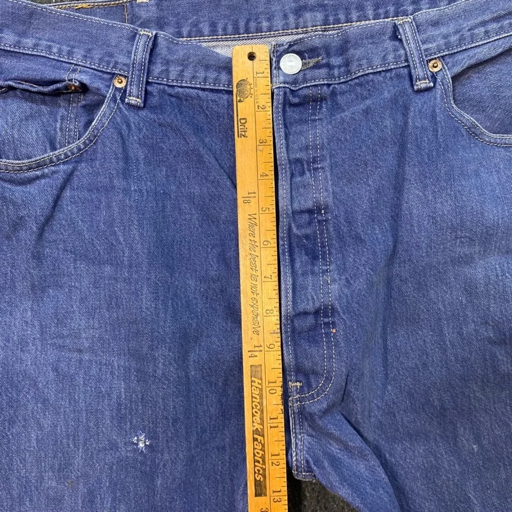 Levis Vintage Men 42x32 Blue Denim 501 Original Fit Button Fly Straight Jeans‎